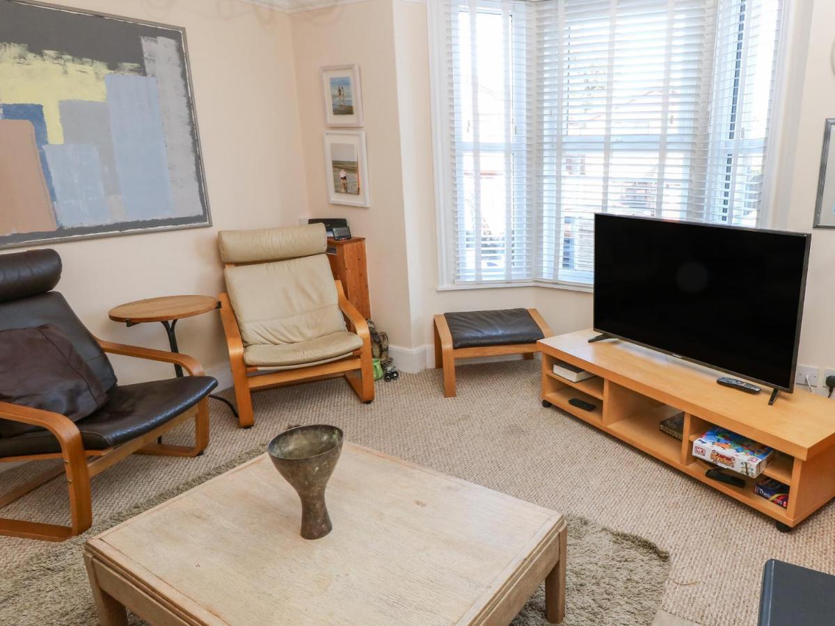 Dovedale Villa Ryde  Luaran gambar