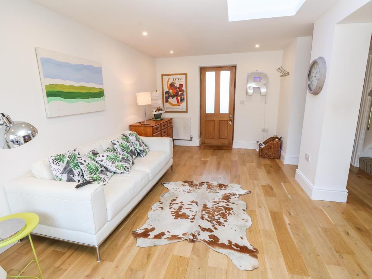 Dovedale Villa Ryde  Luaran gambar