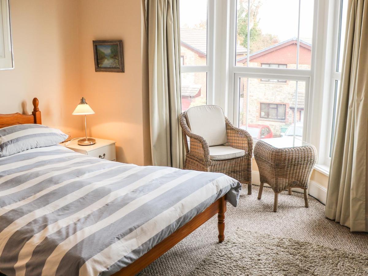 Dovedale Villa Ryde  Luaran gambar